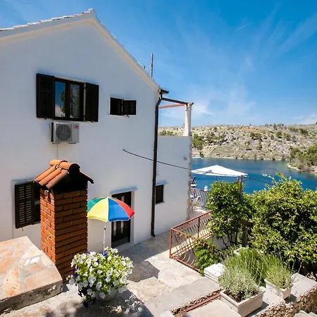 Apartment Apartments By The Sea Bobovisca Na Moru, Brac - 11901 *